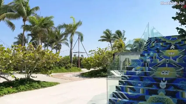Hailey Rose x Elly Clutch FUCKED TWO RANDOM GUYS IN MEXICO