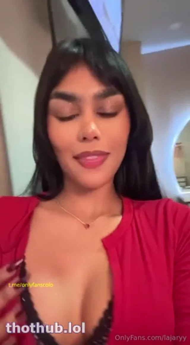 Lajary masturbandose only fans