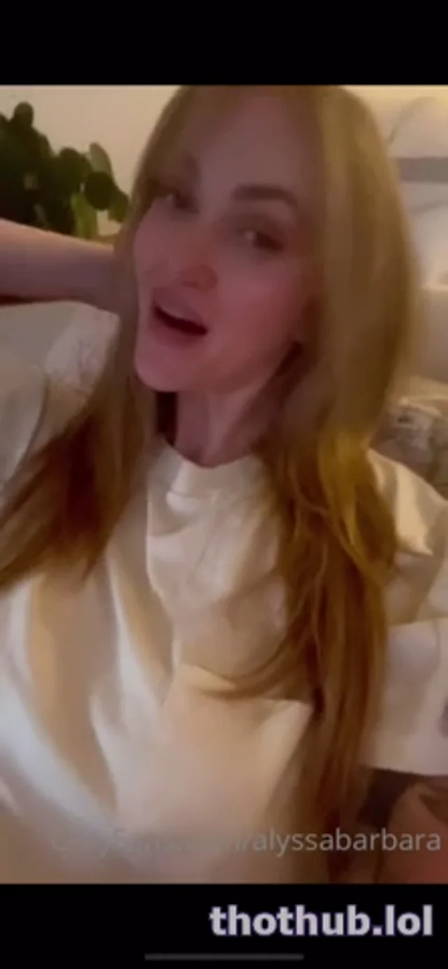 Alyssa barbara shows off Perfect Tits