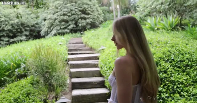 Caroline Zalog Sexy Afternoon Tease Video Leaked