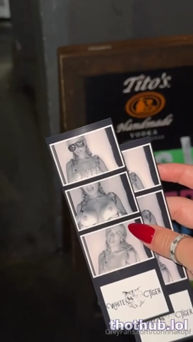 Corinna Kopf Nude Photo Strip Onlyfans