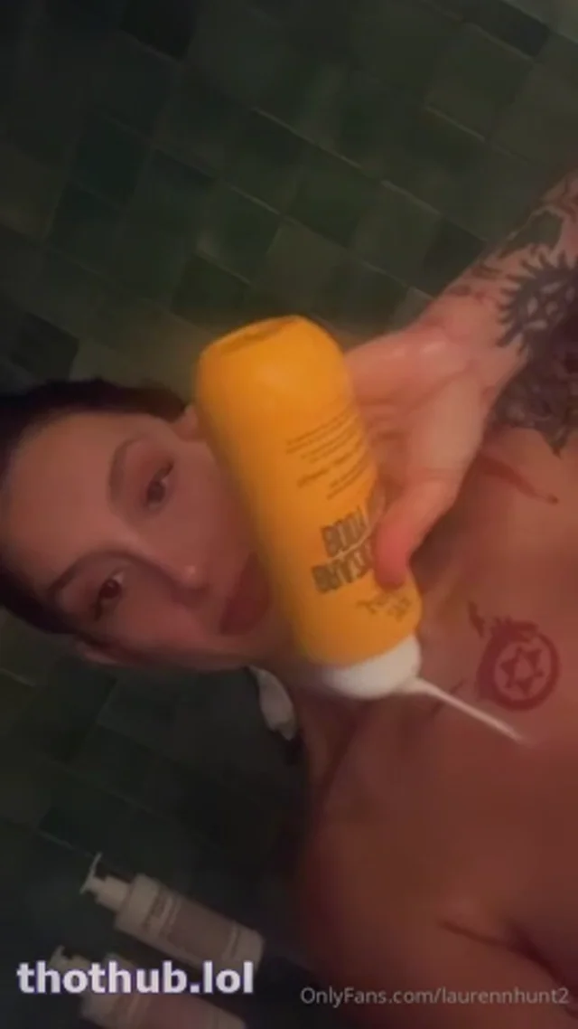 Lauren Hunt soapy tits naked