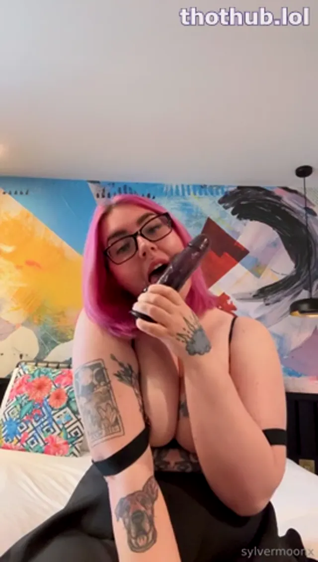 S.M OF – Right Down My Throat