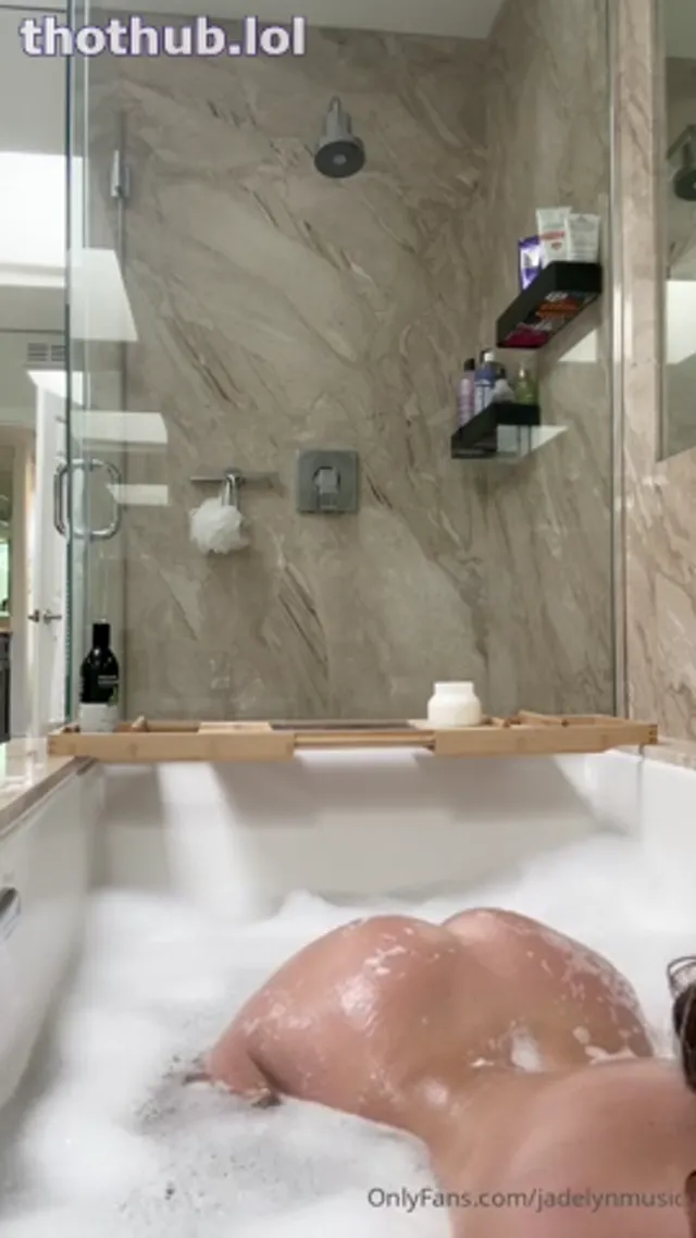 Jadelynmusic | Jadelyn Breier Ass Naked