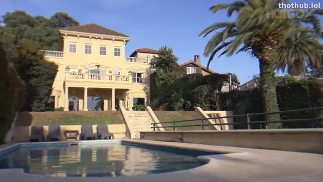 Charlotte Caniggia – Secretos De Alcoba (HotGo Ep.1)