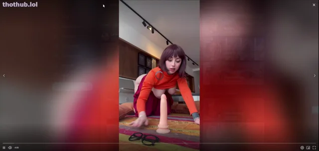 Lai Dawud Velma Dildo Fucking