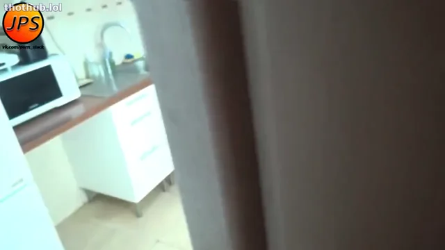 Hidori Rose – Housewife on Kitchen