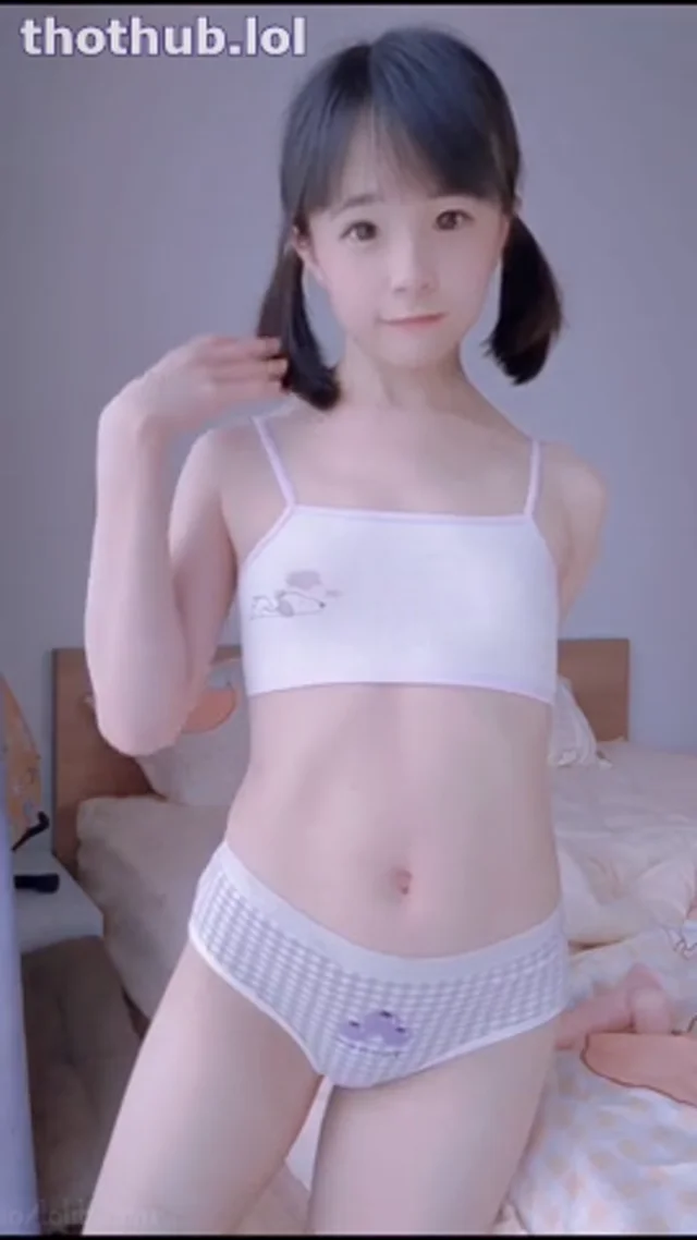 Loliburin Dildo Fucking