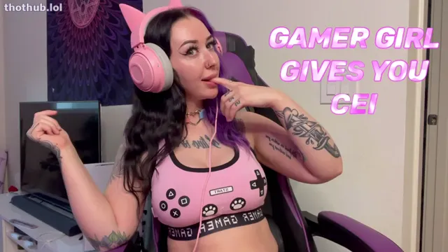 Lana reign gamer girl gives you cei