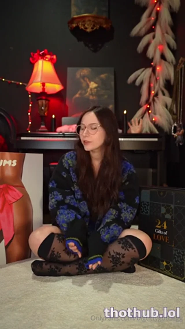 Bigtittygothegg Day 13, there’s a first time for everything