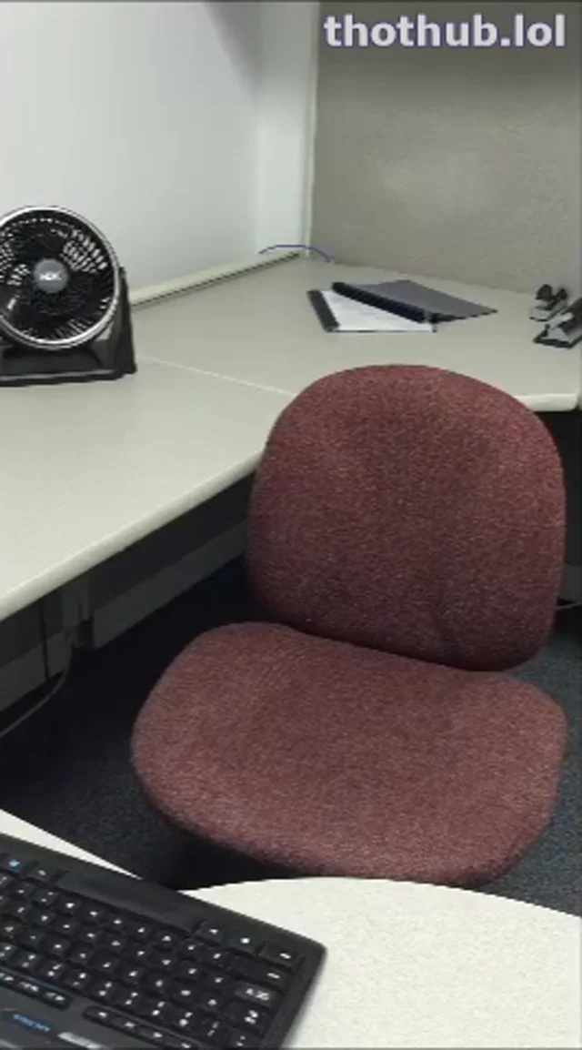 K.D OF – Squirt In The Office