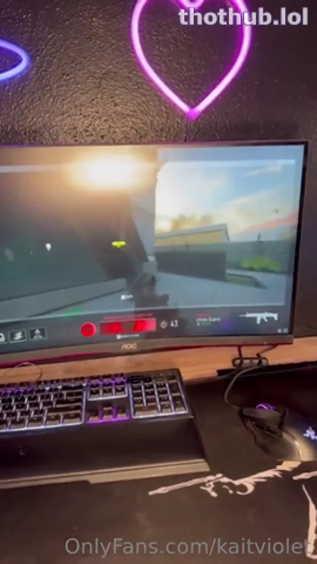 Kaitviolet videogame blowjob