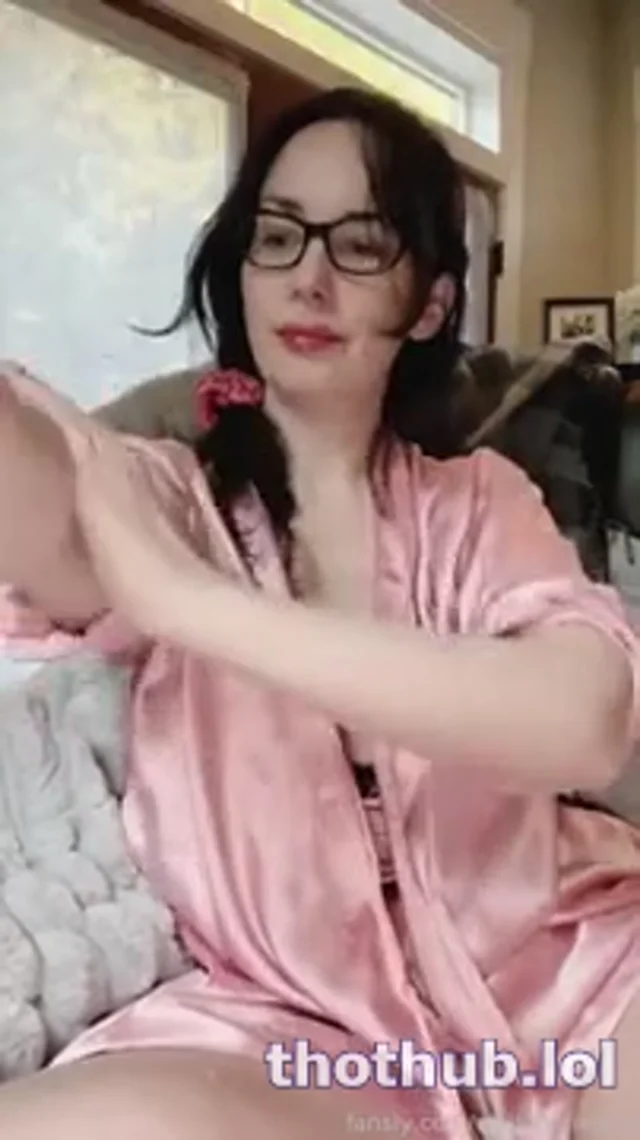 Miss Meringue – 02