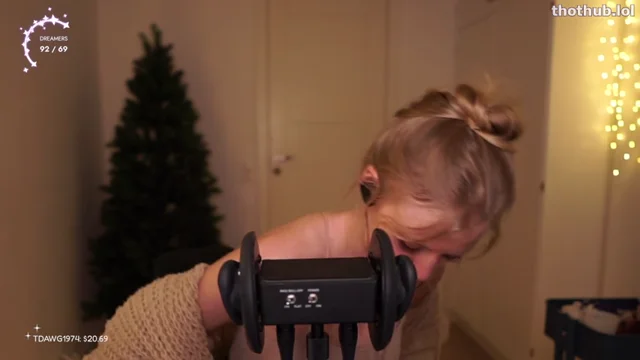 Katrine ASMR booba