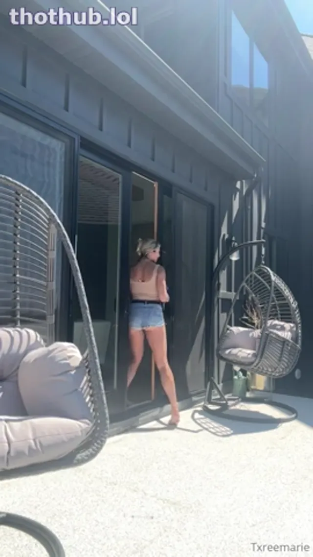 Txreemarie / ree marie outdoor squirt in swing