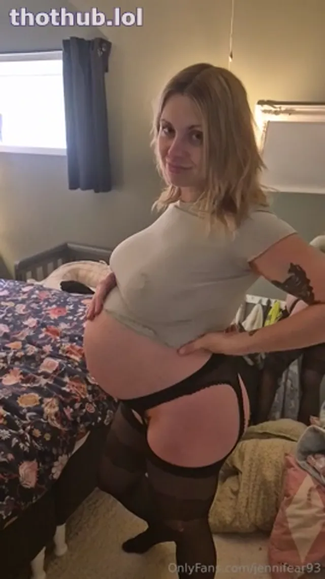 Horny Preggo Jennifear93