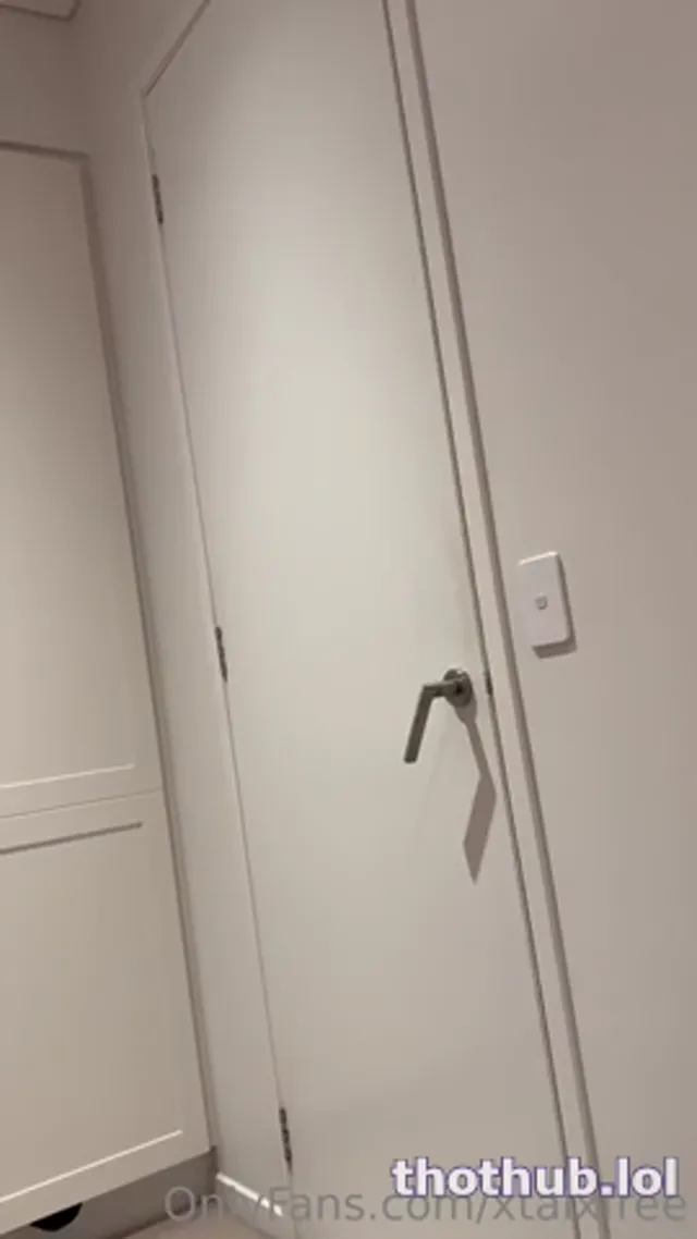 Xtaix – POV Close Up Blowjob