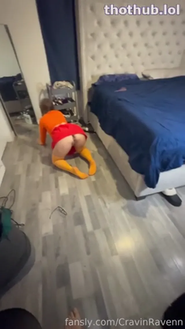 Raven big tit MILF PAWG Velma cosplay bg + facial