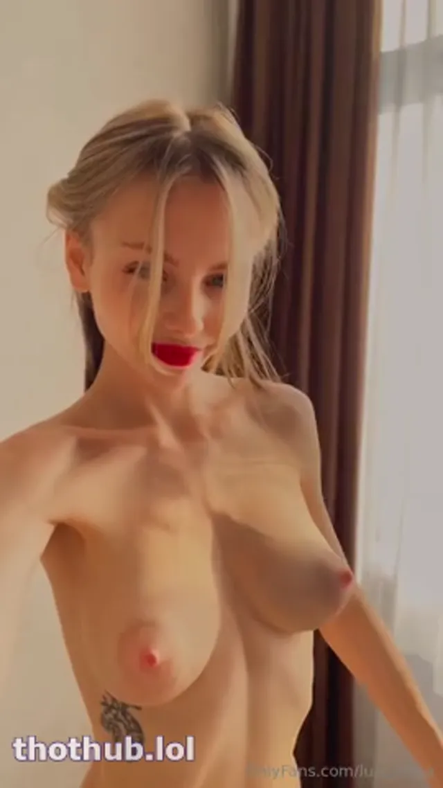 Lust_nana red lips tease and msturbation