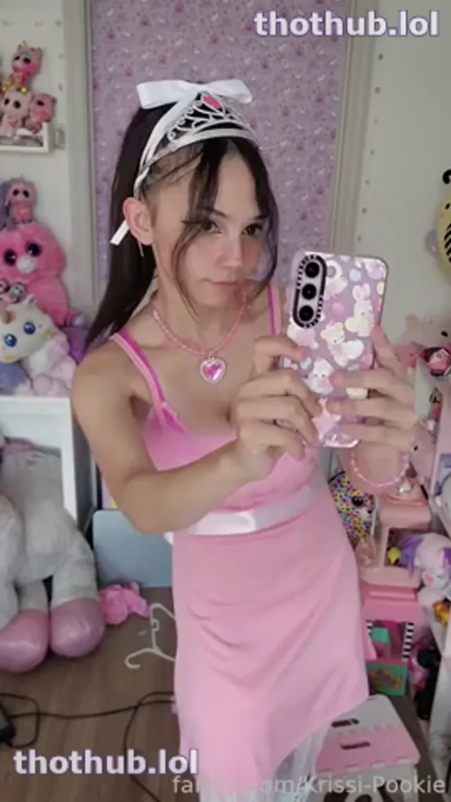 Krissi pookie caught watching your little princess change