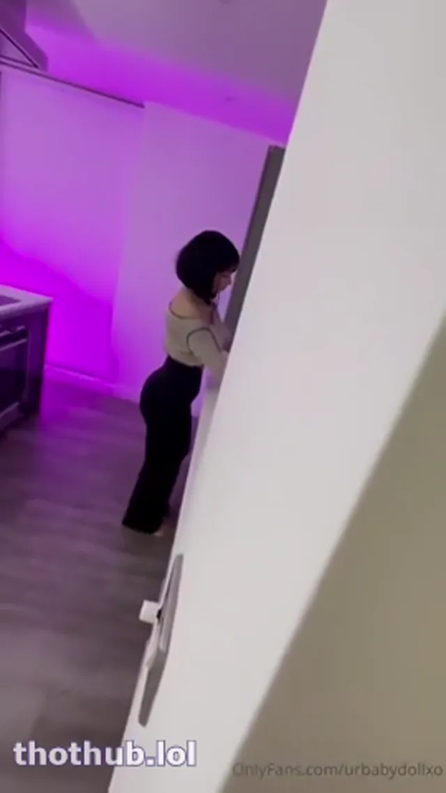 Lelasohna kitchen fuck