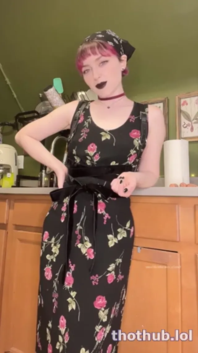 Adorable Amy