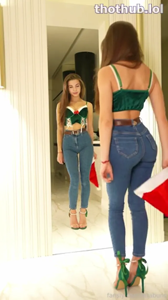 Lera Buns – Merry Christmas and Happy New Year compilation