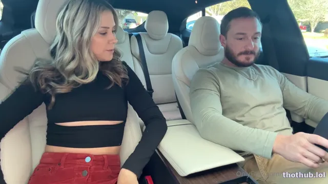 LivAndDrew – Young Couple Had Sex In New Car