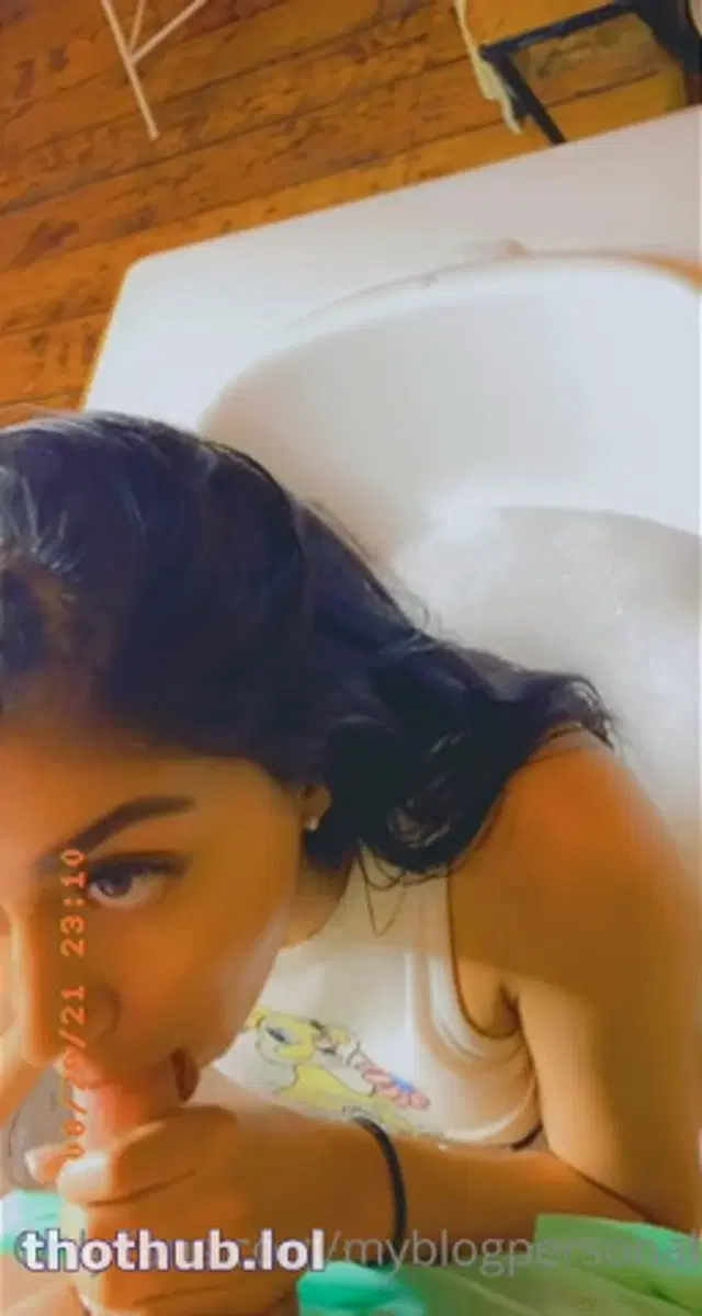 M.B.P OF – Bathtub Blowjob
