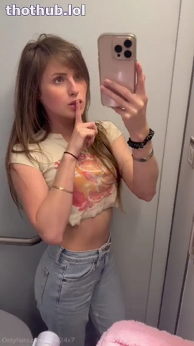 Tabby Ridiman aka Tabs24x7 – Does This Make Me Part Of The Mile High Club?