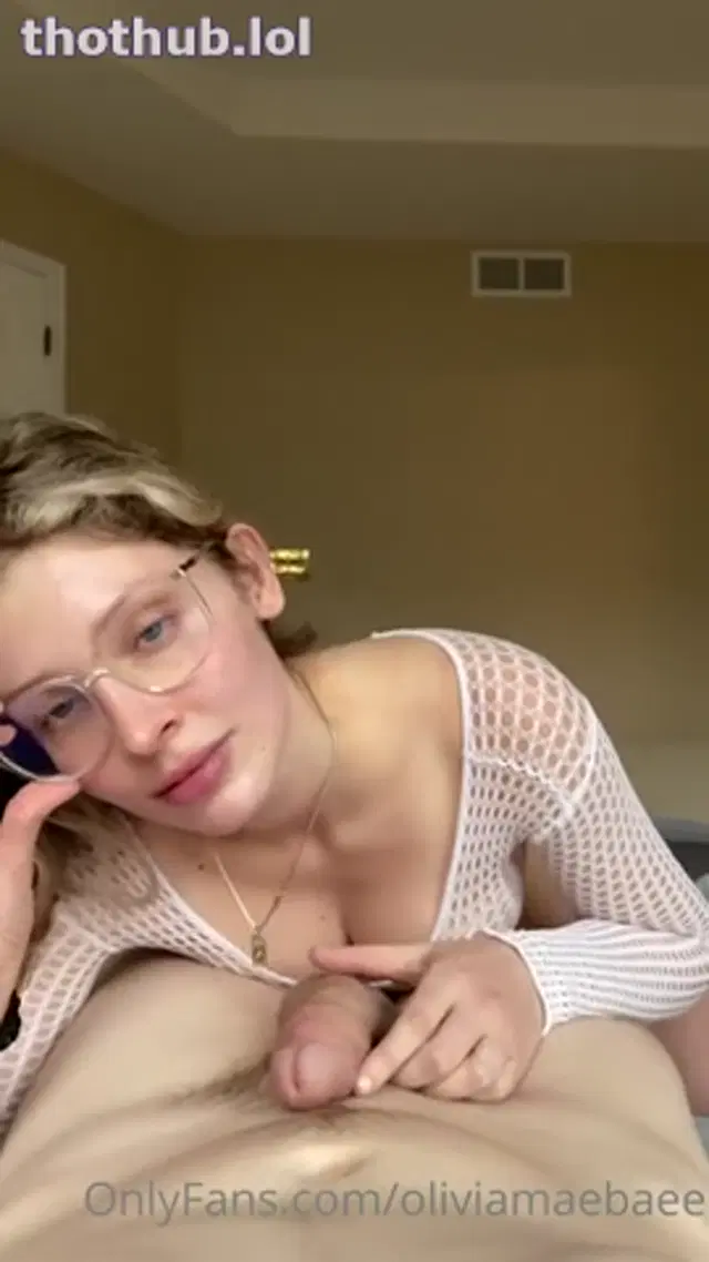 OliviaMaeBae Sucks and Fucks BWC