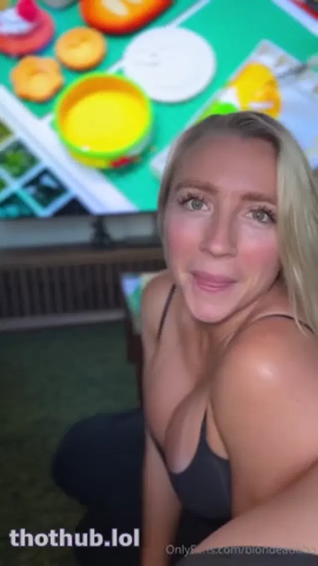 Blondeadobo – hot pov bj facial