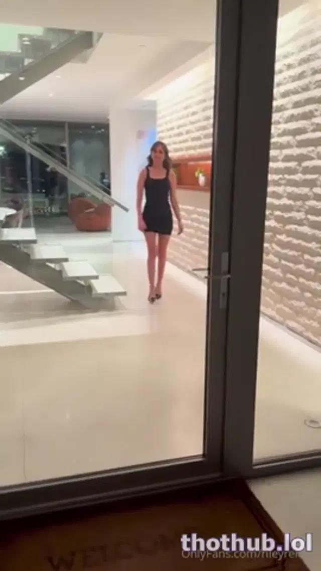 Riley Reid Black Dress Sextape