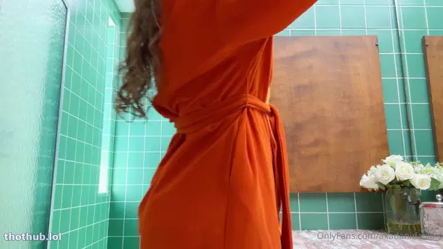 D.D OF – Hes So Hot