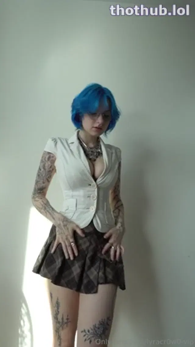 Lyra Crow