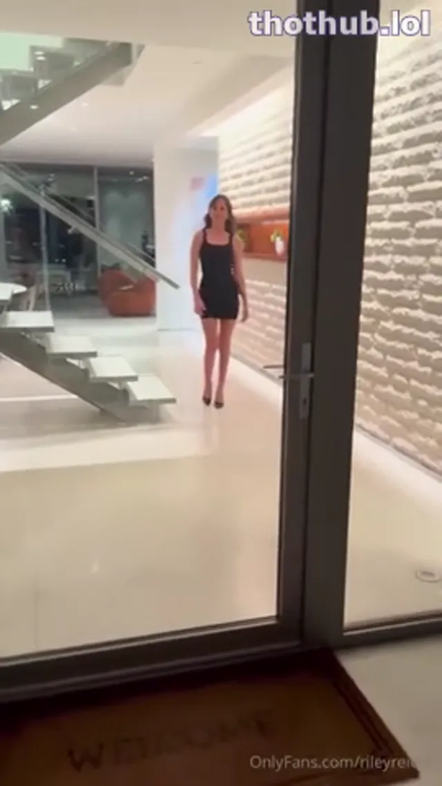 Riley Reid – Onlyfans Black Dress Sextape
