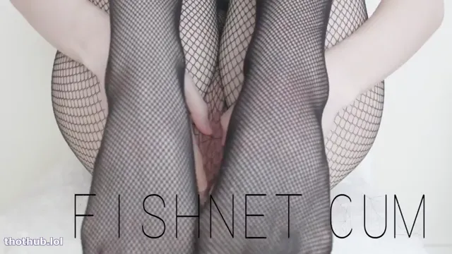 Luccy fishnet cum