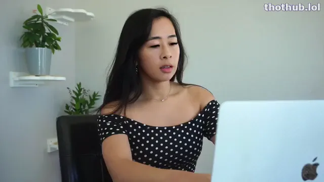 Kaedia lang cumming in your coworker