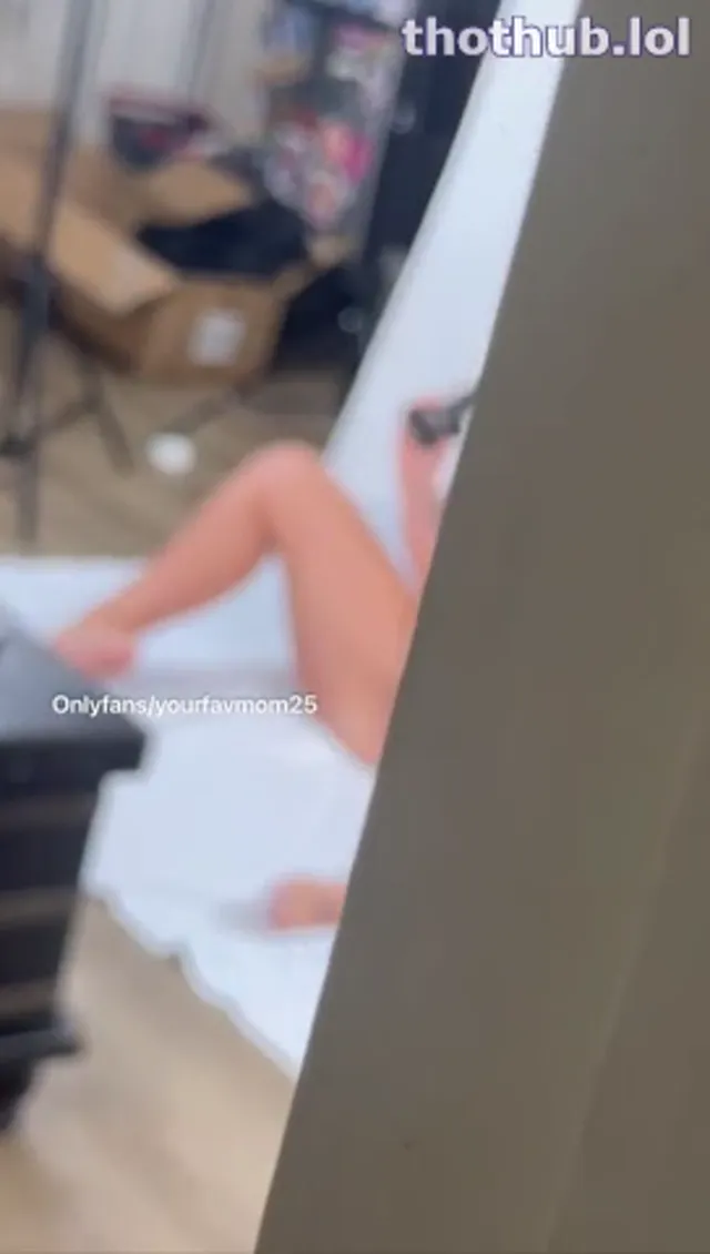 Yourfavemom25