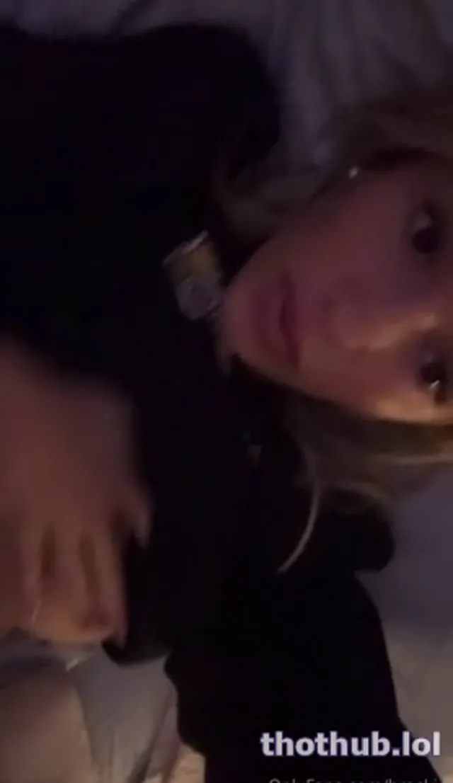 Breckie Hill nude tits bedroom