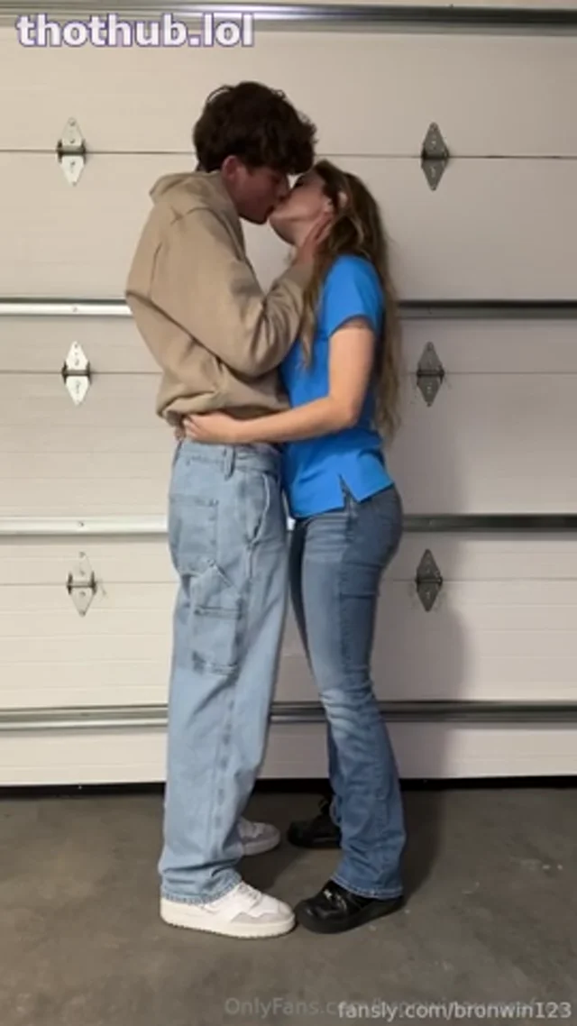 Bronwin Walmart BG Sex Tape