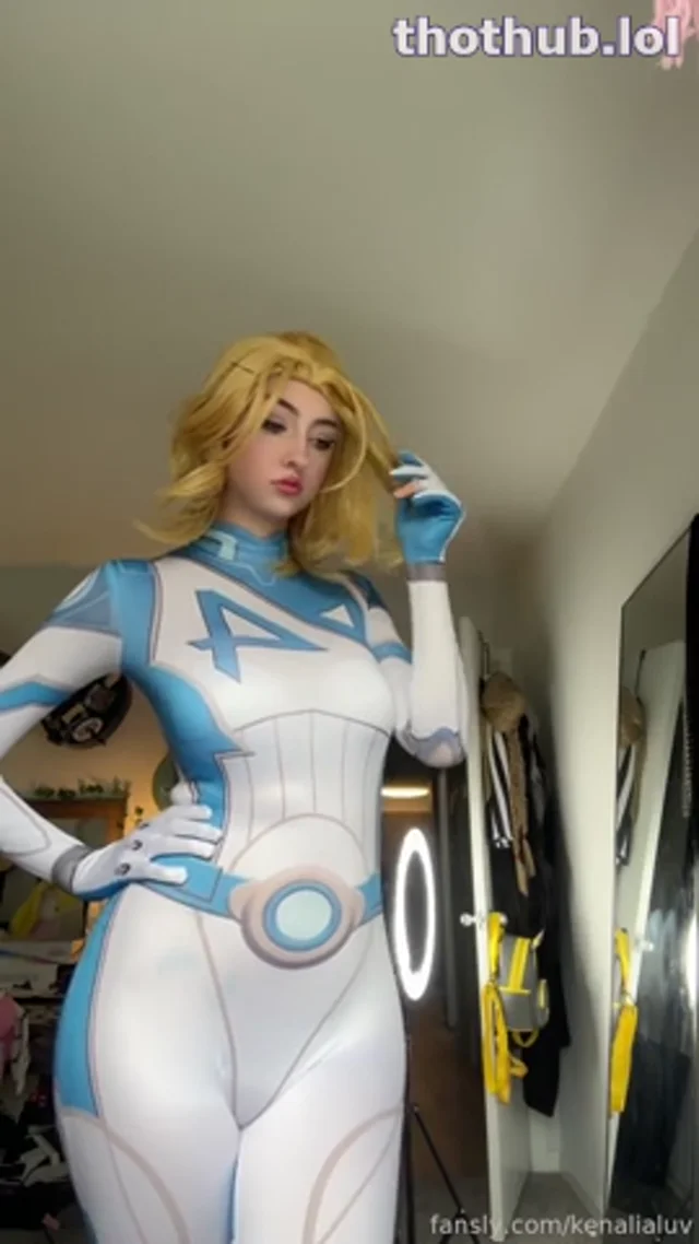 Fantastic Whore Sue Storm Kenalialuv