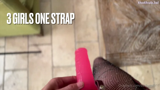 R.G OF – 3 Girls 1 Strap