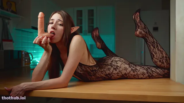 Juicy Gao: Elf Ears
