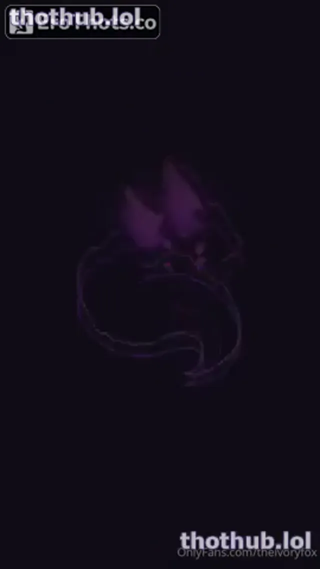 Theivoryfox fuck me like he cant