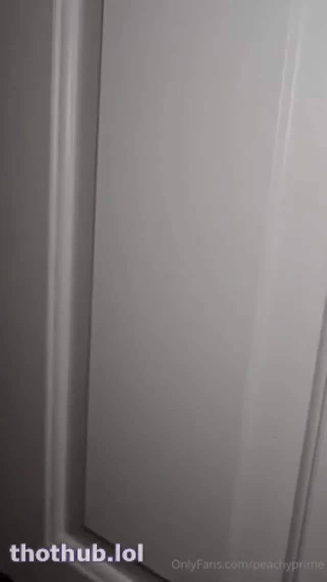 Peachyprime fucks pov and gets creampie