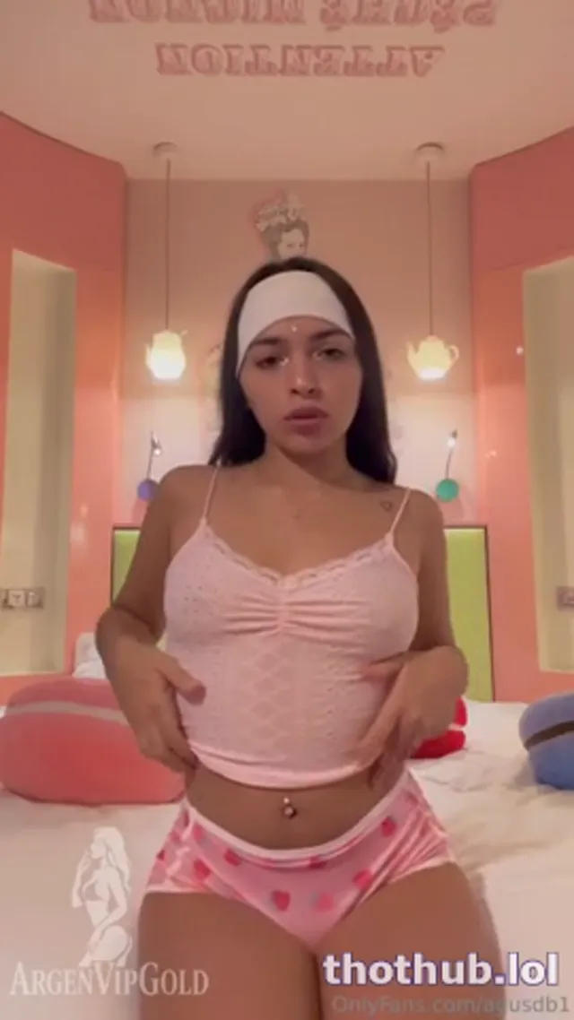 Agus db jugando solita