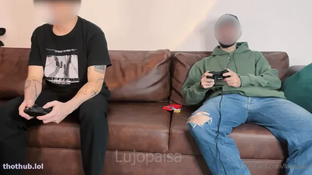 Lujopaisa: Couch