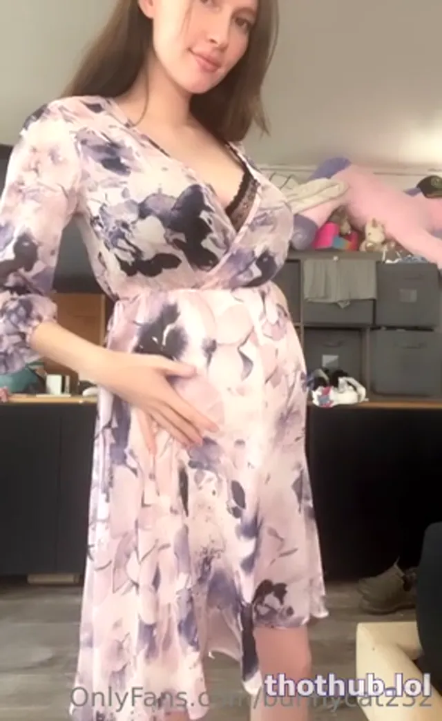 Bunnycat232: preggo