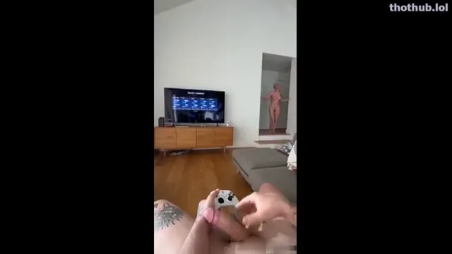 Halli – USA OF model Game vlog Leaked onlyfans pov Sextape beauty teen